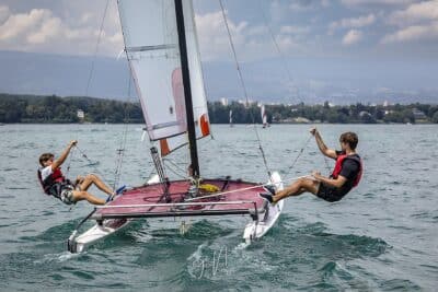 Camps d'été et Stages Printemps-Automne de HOBIE CAT 16