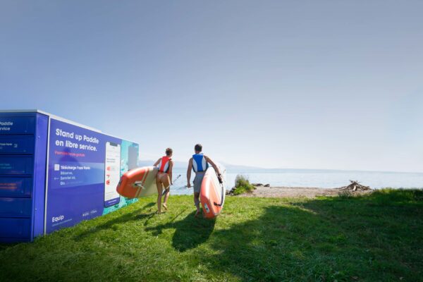 Station de location autonome de Stand Up Paddle au port de Crans